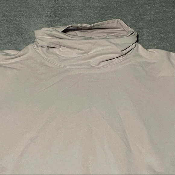 Lululemon go forward pullover size 12 porcelain pink - Picture 3 of 10